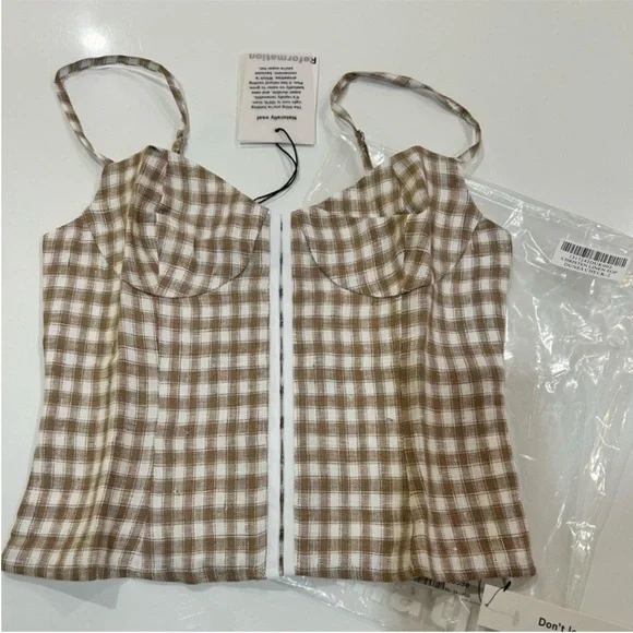 NWT • Reformation Christen Top in Dunes Check - Picture 2 of 7